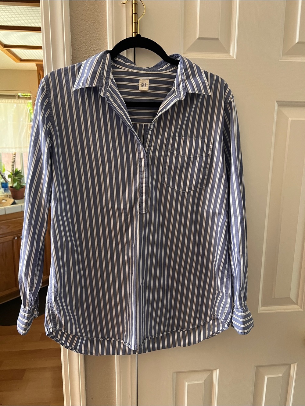 GAP Blue and White Vertical Stripe Button-Down Shirt